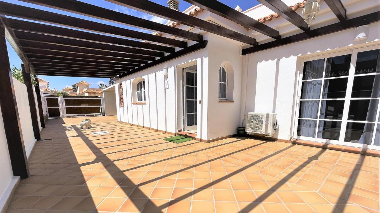 Chalet Amelie Antigua  Exterior photo